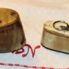 Tradera 2 ANTIKA SNUSDOSOR AV HORN.> Tobakiana