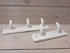 Clearance 2 HÄNGARE - PORSLINS KROKAR - 2 OLIKA STORLEKAR Beslag & Reservedele