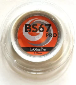 Tradera 1 rulle med LeonePro badminton sena, 0,67 mm x 100 m. En grym sena med Power> Badminton