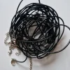 Sale 13 st halsband konstläder/metall Varepartier