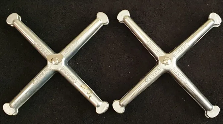 Tradera 2 st klassiska Zephyr racketspännare till tennisracket> Tennis