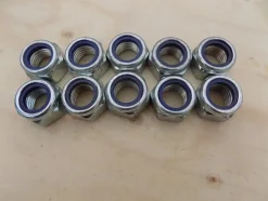Hot 10 st låsmutter M 20 Skruer, Plugs & Søm