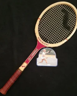 Tradera 1 st ny Snauwaert Lady-Caravelle, toppskick, tennisracket.> Tennis