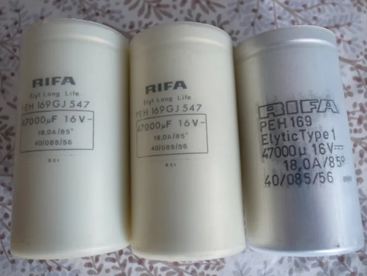 Tradera 3 st RIFA PEH 169GJ547 47000µF 16V kondensatorer. NOS| Elektroniske Komponenter