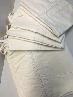 Cheap 4 st Örngott med virkad fin spets o 1 st tillhörande överlakan. Retro. Tekstiler