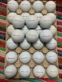 Tradera 30 Titleist Pro V1 & Pro V1x Golfbollar> Golf