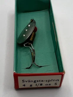 Tradera ABU Svängsta Spinner 4g in box> Fiskeudstyr