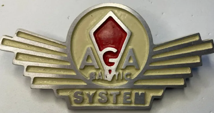 Tradera AGA Baltic System, metallskylt med skruvfäste> Skilte