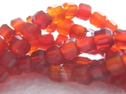 Tradera Agatkub 2 x 2 mm| Smykkefremstilling