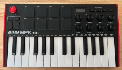 Tradera AKAI MPK mini Professional MIDI-klaviatur| Studie- & Sceneudstyr