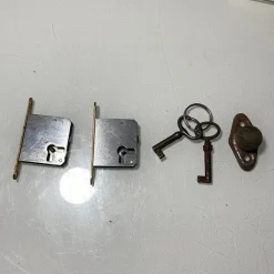 Outlet Antika Låsbeslag med Nycklar Beslag & Reservedele