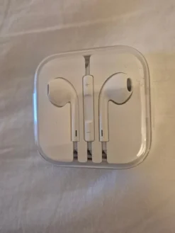 Tradera Apple Earpods med ledning| Høretelefoner