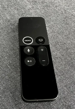 Tradera Apple TV-fjärr| Tv & Tilbehør