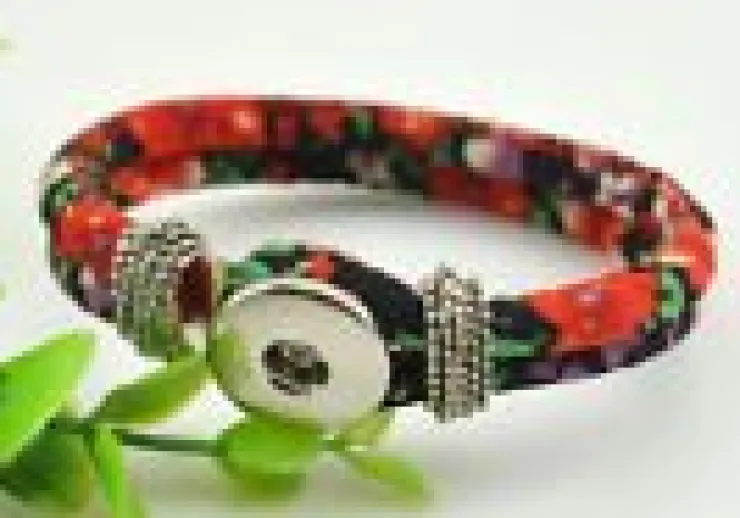 Tradera Armband i tyg och metall> Armbånd