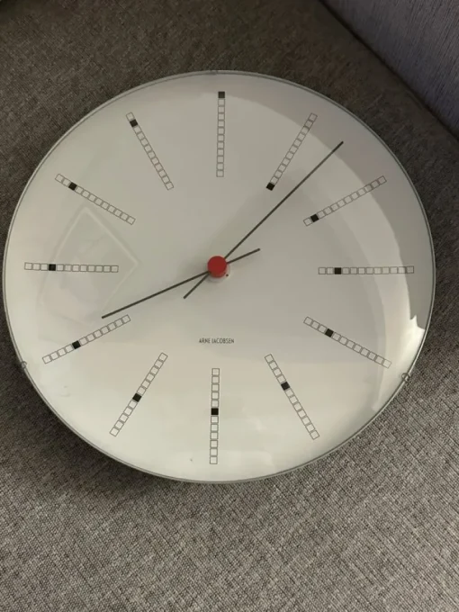 Tradera Arne Jacobsen Bankers Clock Väggklocka> Ure Til Hjemmet