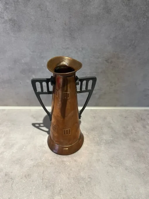 Flash Sale Art Deco-inspirerad koppervas med handtag Kobbergenstande