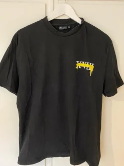 Tradera ASOS DESIGN svart t-shirt, storlek M> Herretøj
