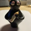 Tradera Barbapapa figur svart med nappflaska> Samlerfigurer