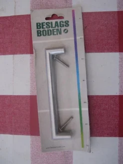 Sale Beslagsboden - Skåp/Lådhandtag B 6001 **Nytt** Kroge, Håndtag & Beslag