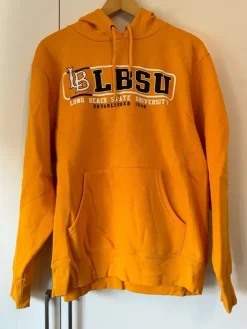 Tradera Blue 84 gul hoodie, størrelse M> Dametøj