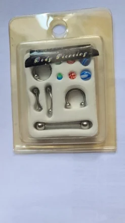 Tradera Body Piercing set> Piercinger