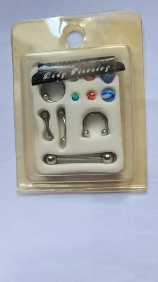 Tradera Body Piercing set> Piercinger