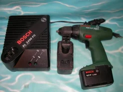 Discount Bosch PSR 9,6 med laddare Belysning & Armaturer