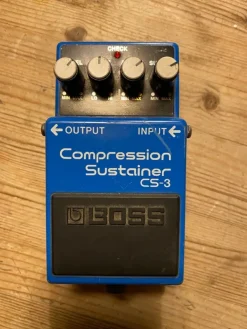 Tradera Boss CS-3 Compression Sustainer| Musikinstrumenter