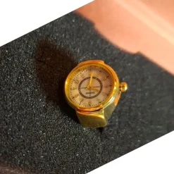 Tradera Bozhi Quartz Klockring > Ringe