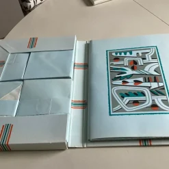 Tradera Brevpappersset i ljusblått> Kuverter & Brevpapir