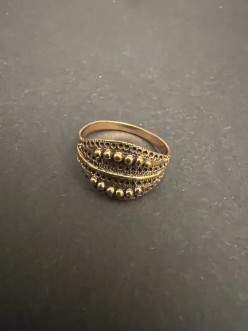Tradera Bronsring> Ringe