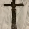 Flash Sale Brutalist crucifix Ikoner & Religiøse Genstande