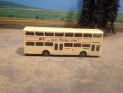 Tradera Buss - 1:87| Modeljernbaner
