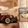 Tradera Cadilac 1931 och Volkswagen - Bubbla - tavlor med bilmotiv> Mobilia