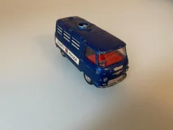 Tradera Commer Van - Corgi> Legetøjs- & Samlerbiler