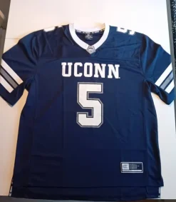 Tradera CONNECTICUT HUSKIES AMERIKANSK FOTBOLL TRÖJA JERSEY NCAA KÖPT I USA> Amerikansk Fodbold