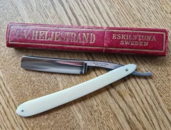 Tradera C.V.HELJESTRAND MK 31 - RAKKNIV - SUPER FINT SKICK| Barbering