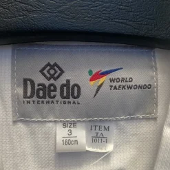 Tradera DaeDo Taekwondo Dobok Storlek 160cm> Kampsport
