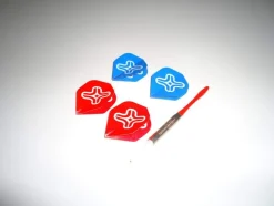 Tradera Dart Flights 4 st med 1 st Dart shaft pilkastning dart sport bar pub> Dart