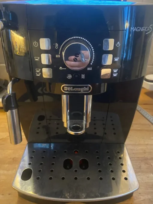 Tradera Defekt DeLonghi Magnifica S espressomaskin| Kaffe & Te