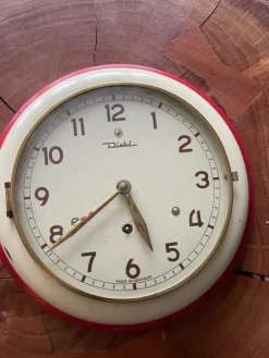 Tradera Diehl väggklocka - Retro design> Ure Til Hjemmet