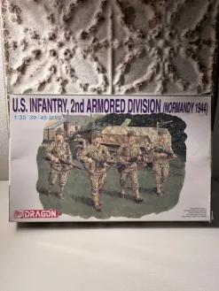 Tradera Dragon 1:35 U.S. Infantry, 2nd Armored Division (Normandy 1944) - Oöppnad| Plastik Byggesæt