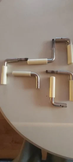 Shop Dörrhandtag retro i benvitt. Beslag & Reservedele