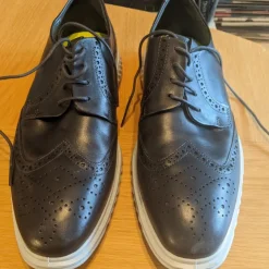 Tradera ECCO SKOR | HYBRID LITE | STORLEK 44 | MAGNET BLACK | LÄDER> Herresko