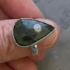 Tradera Elegant Ring med Naturlig Kambaba Jaspis Silverpläterad (Storlek ca 18)> Ringe