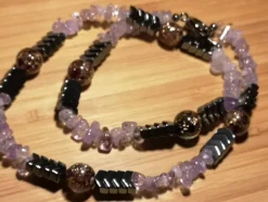 Tradera Ett fint halsband i > Selvdesignede Smykker