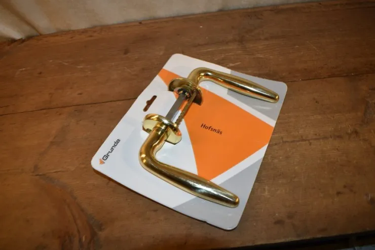 Clearance Ett ytterdörrs handtag Hofsnäs i mässing från Grunda Kroge, Håndtag & Beslag