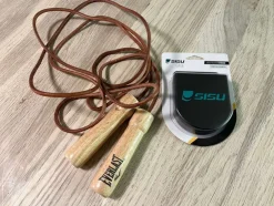 Tradera EVERLAST KULLAGER HOPPREP ÄKTA LÄDER SISU FÖRVARING TILL TANDSKYDD> Boksning