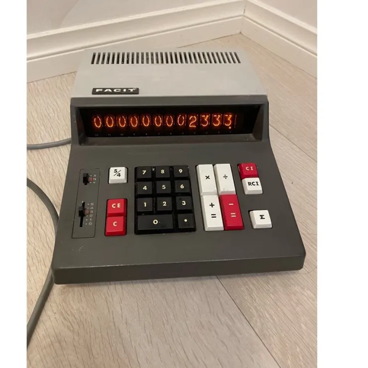 Tradera Facit 1131 skrivmaskinsräknare> Technica & Nautica
