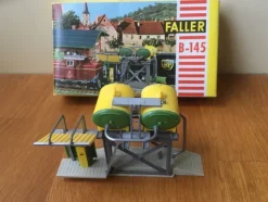Tradera Faller B-145 BP Tankstation| Modeljernbaner